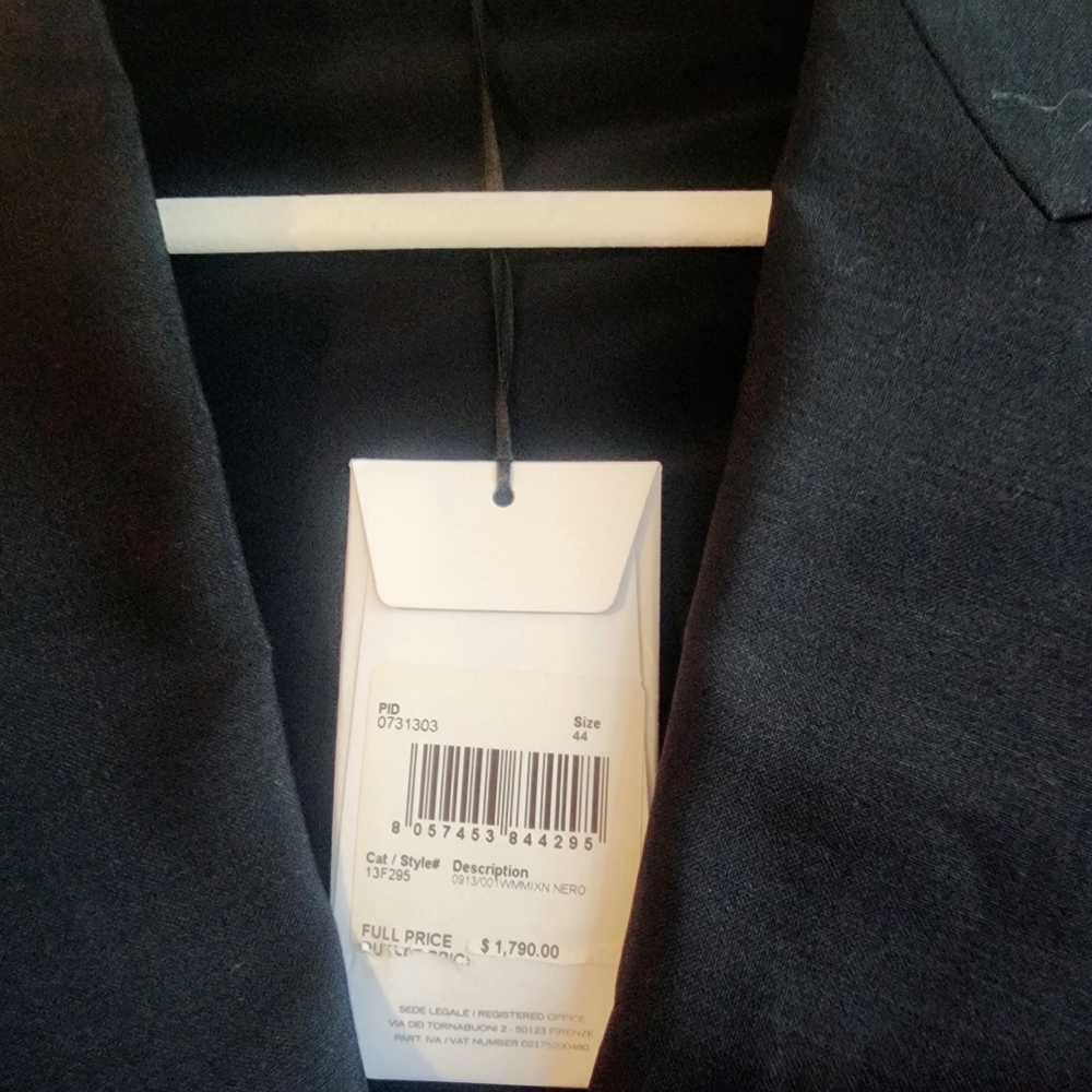 Salvatore Ferragamo Black Blazer - Picture 5 of 6